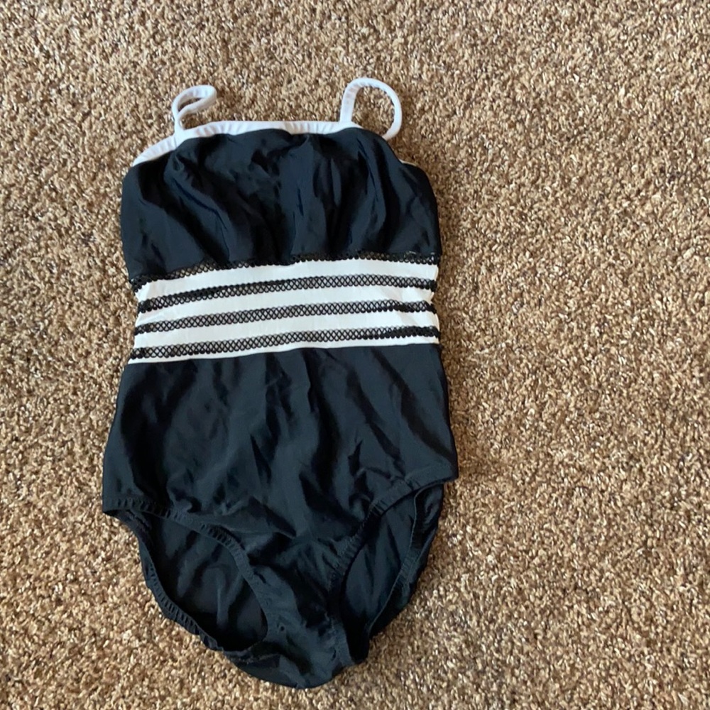 IsamaaWear leotard size Small